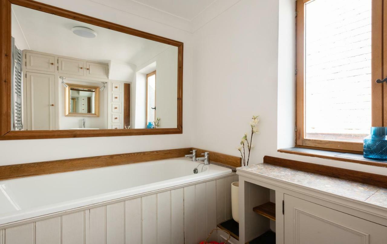The Madras Cottage - Bright 3Bdr Home With Garden CBG エクステリア 写真
