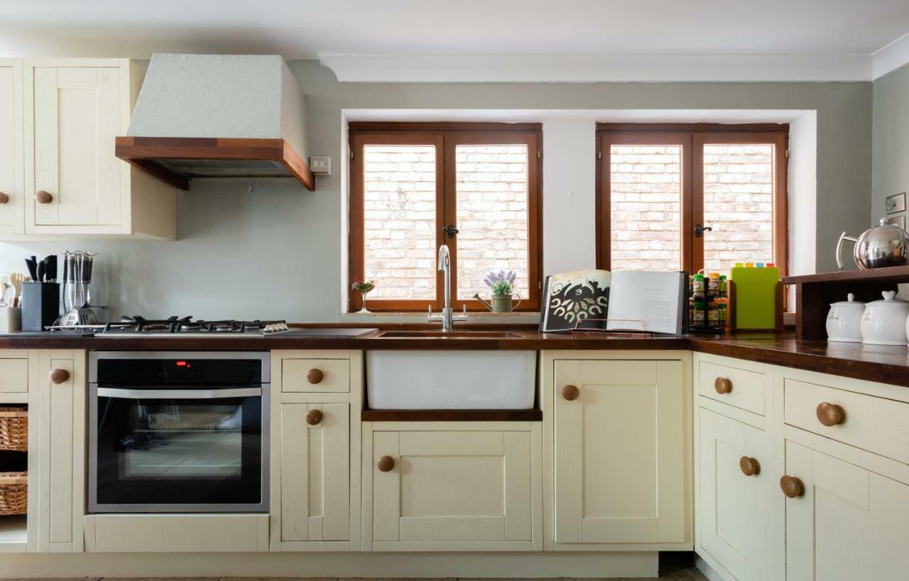 The Madras Cottage - Bright 3Bdr Home With Garden CBG エクステリア 写真